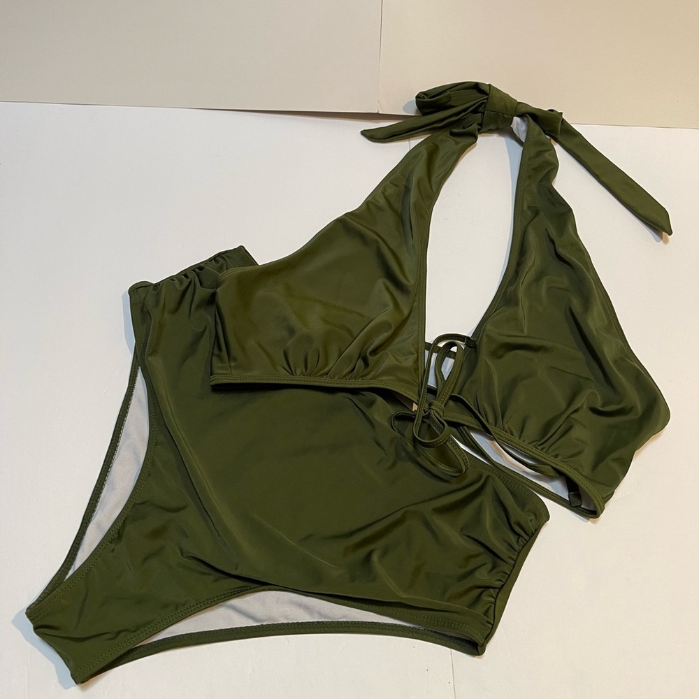 NWOT Womens 2X Olive Green Bathing Swim Suit Front Tie Top & Shirred Bottoms RMG